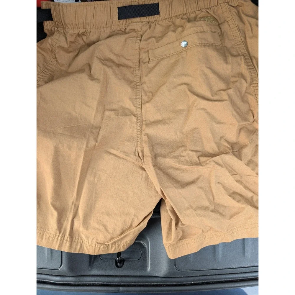 NWT The North Face Mens Ripstop Cargo Shorts Khaki Brown Medium Belted Hiking